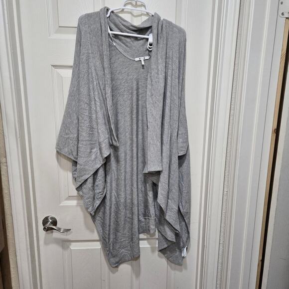 Three Dots Gray Drape Shrug Cardigan Women’s Small Open Front - Picture 3 of 8